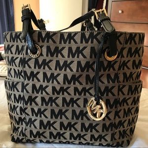 Authentic Michael Kors Tote